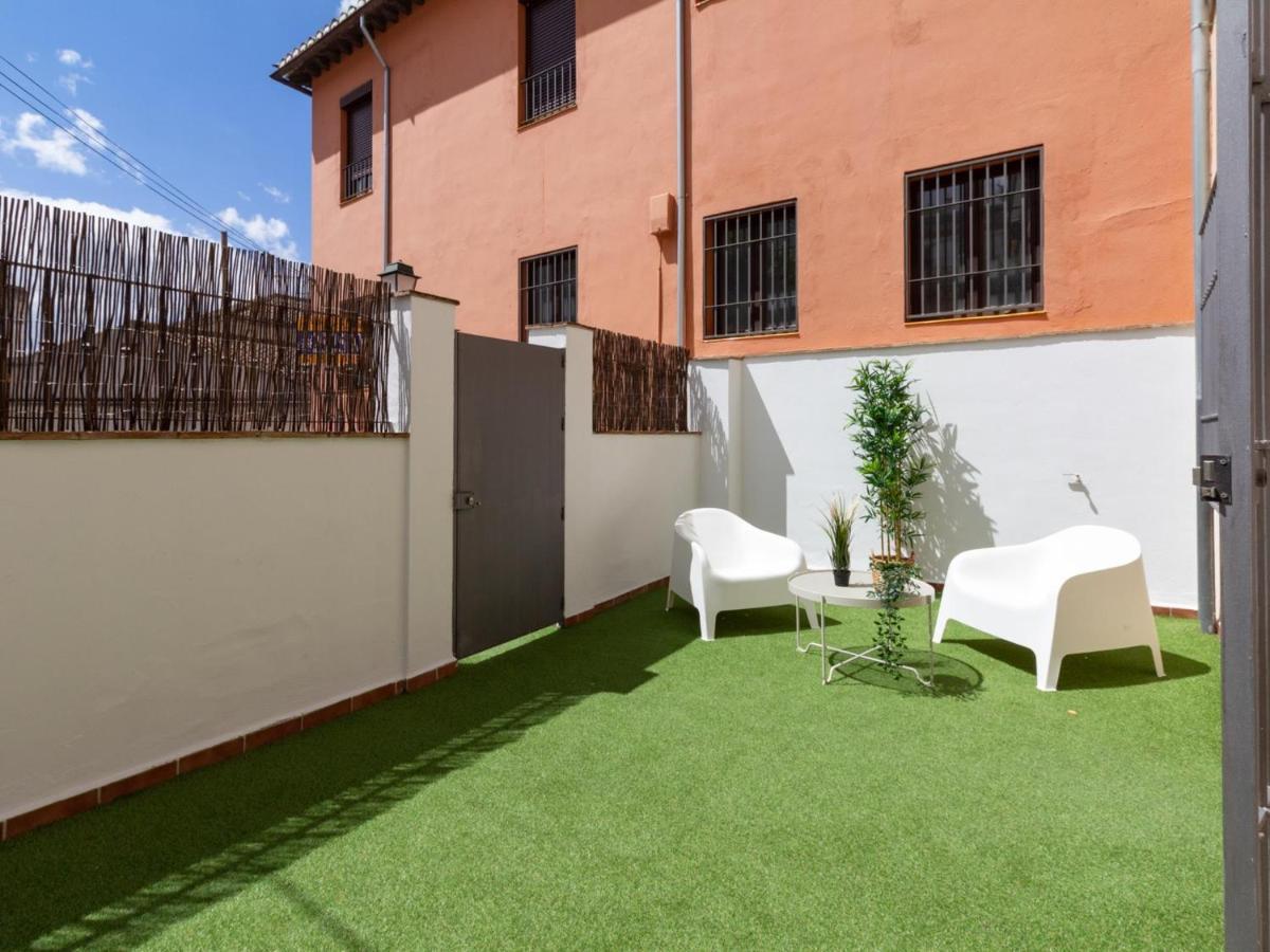Pangsapuri Junto Al Albaicin Con Patio